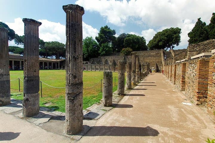 Pompeii Skip the Line Small Group Tour with Archaeologist Guide — photo 1 of 19