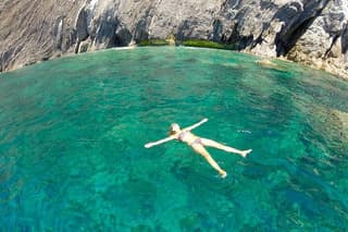 REANT A SCOOTER and TOUR the EAST COAST from GENOVA to PORTOFINO.