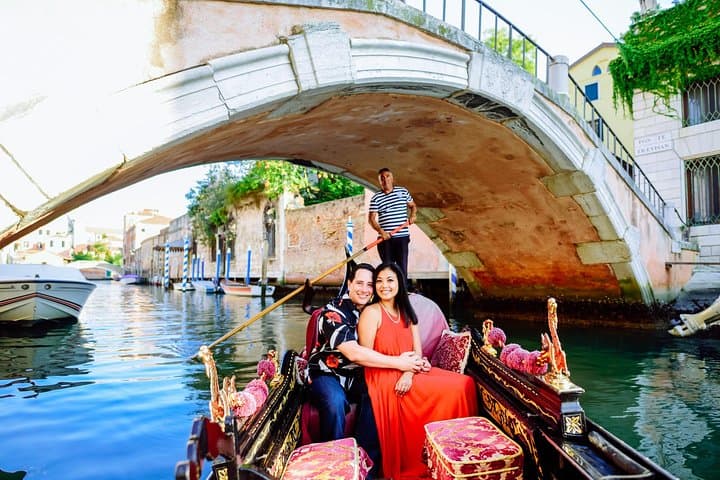 Photo shooting and a Gondola Ride — photo 1 of 6