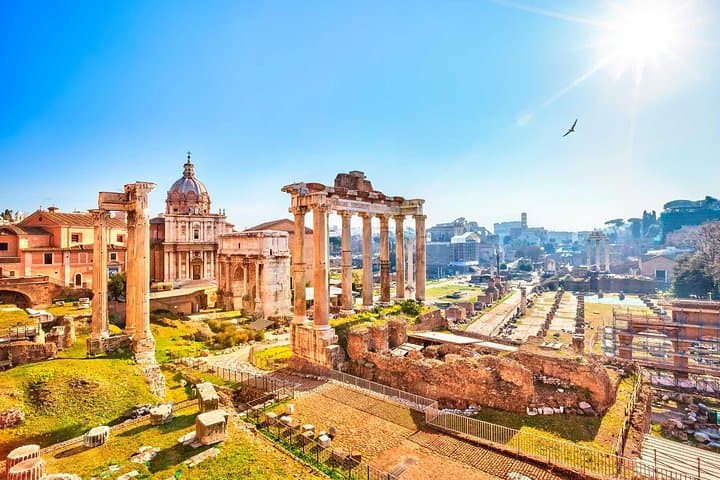 Walking Tour of the Colosseum, the Roman Forum and Palatine Hill — photo 1 of 10