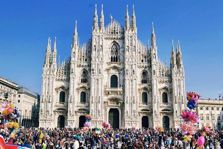 Skip the Line: Milan Duomo and Rooftop Tour for Kids and Families — photo 1 of 6