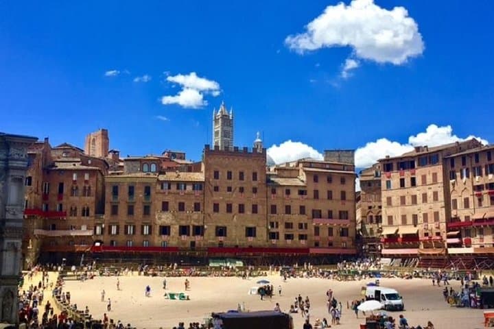 Siena, San Gimignano and Chianti Wine Small Group from Viareggio — photo 1 of 7