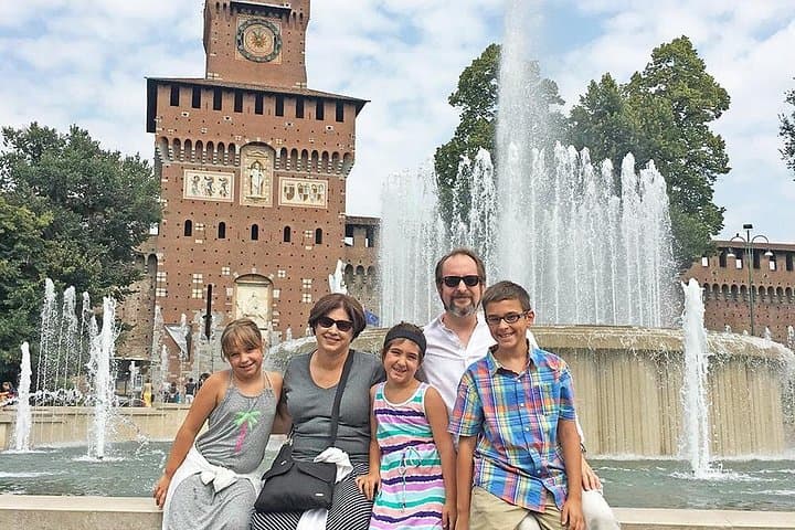 Kid-Friendly Milan Walking Tour With Private Guide — photo 1 of 7