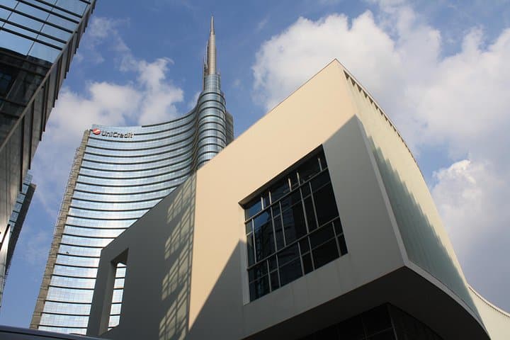 Food and Wine Tasting enjoying the New Milan — photo 1 of 8