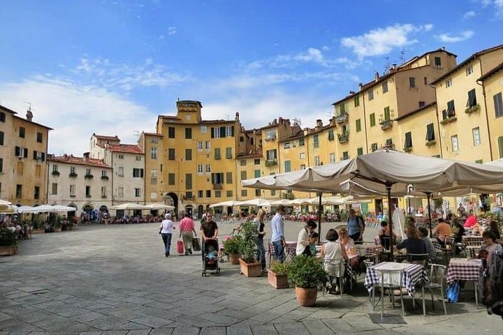 Private Guided Tour: Pisa and Lucca from Florence — photo 1 of 14