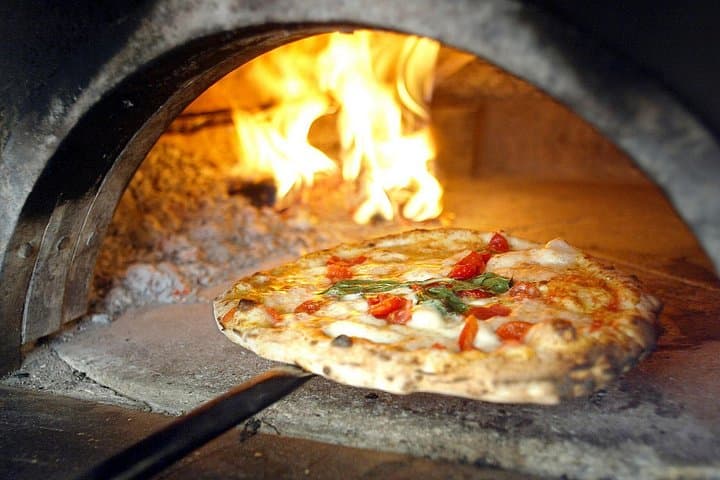 Private Tour: Naples Food Tasting Walking Tour — photo 1 of 14