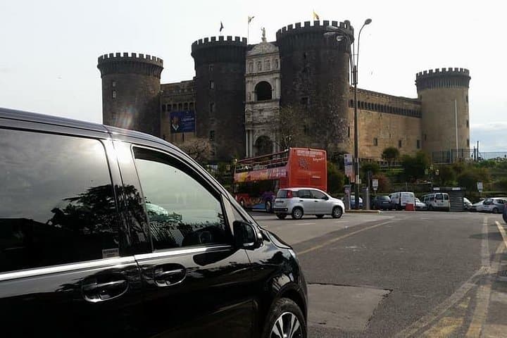 Private transfer from NAPLES to POSITANO with stopover up to 3 hours in Pompeii — photo 1 of 8