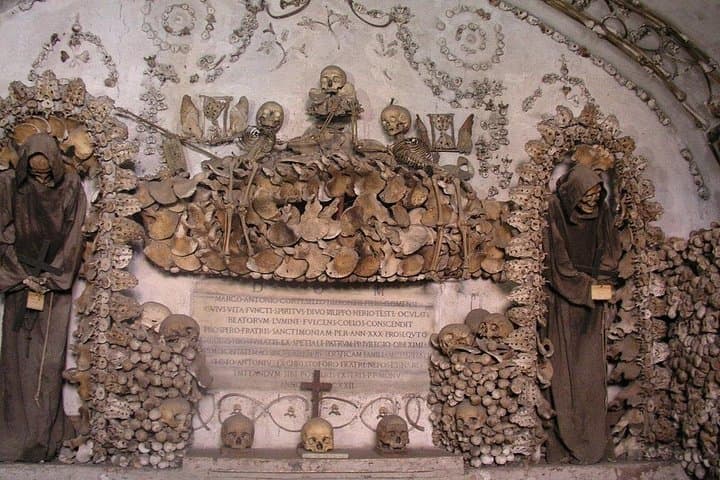 Rome:Capuchin Crypts And Museum Private Tour — photo 1 of 2