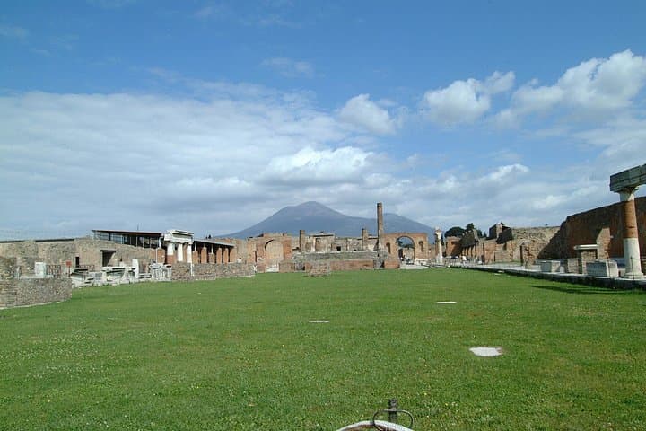 Half Day Morning Tour of Pompeii from Sorrento — photo 1 of 10