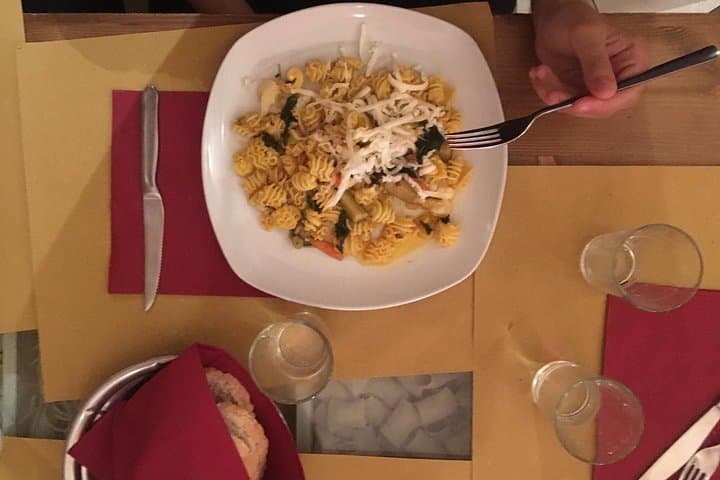 Walking Food Tour of Florence with Tastings and Wine — photo 1 of 7