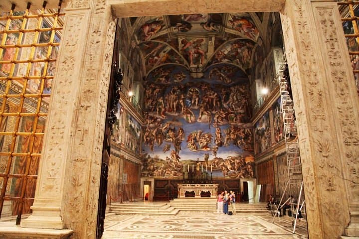 Skip the line - Private tour: Vatican Museums Sistine Chapel — photo 1 of 5