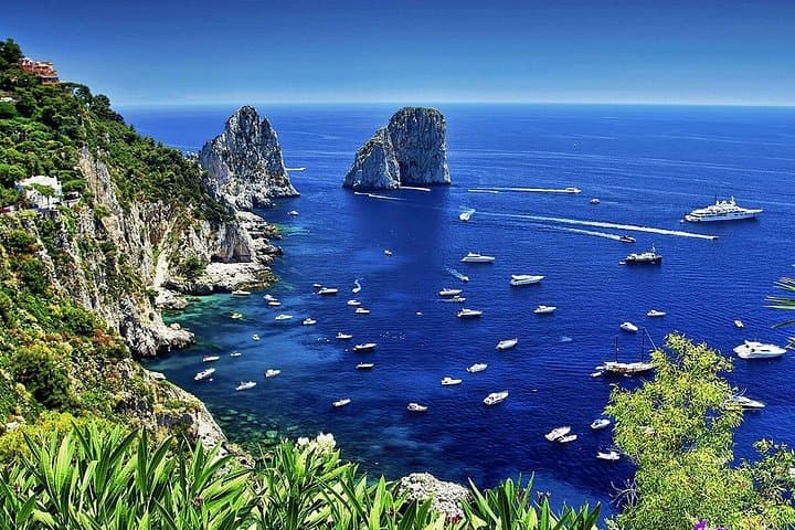 Capri Island Day Trip with Lunch from Naples — photo 1 of 5