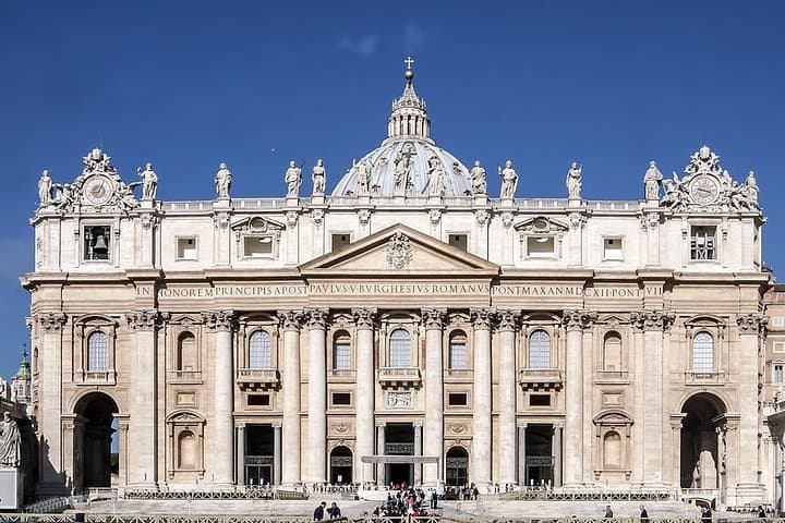 Private Tour Vatican Museums Sistine Chapel & St Peter's Basilica — photo 1 of 6