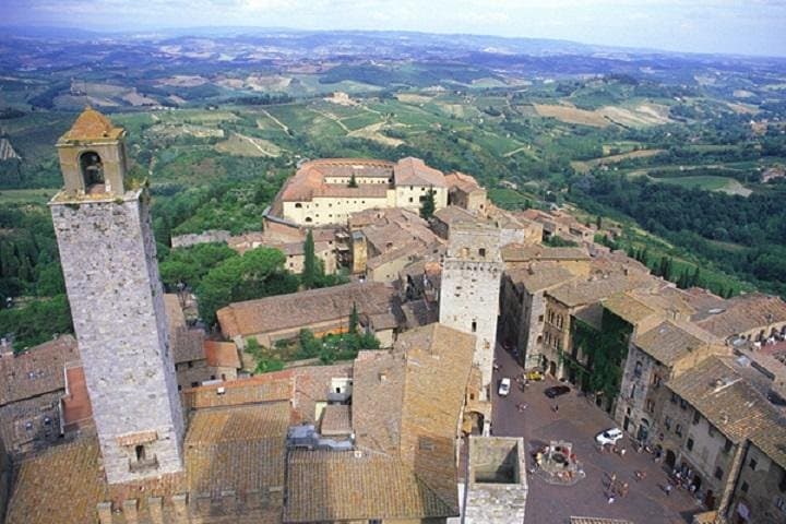 Siena, San Gimignano and Chianti Wine Small Group from Lucca — photo 1 of 7