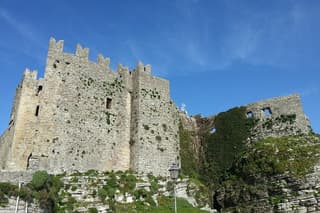 Visit Erice Medival City From Trapani - Tasting Maria Grammatico