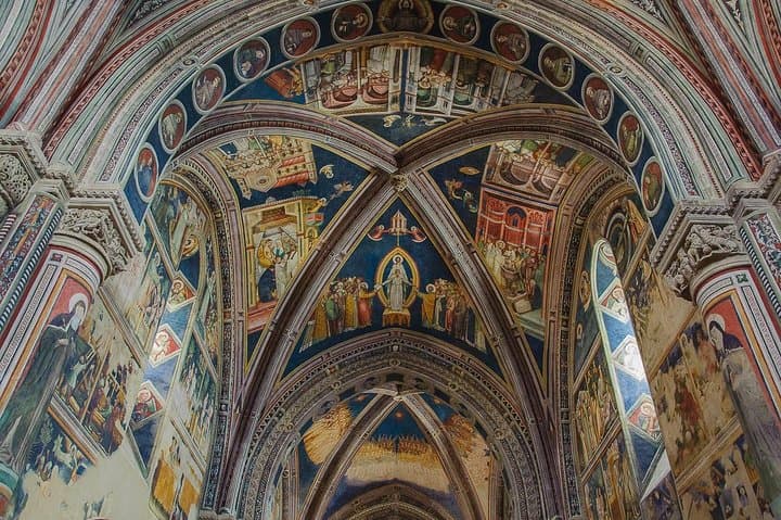 Galatina Private Tour: Amazing frescoes Giottesque in Puglia — photo 1 of 7