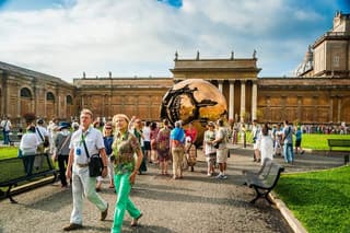 Vatican Museum and Sistine Chapel Skip-the-Line Guided Group Tour and tickets
