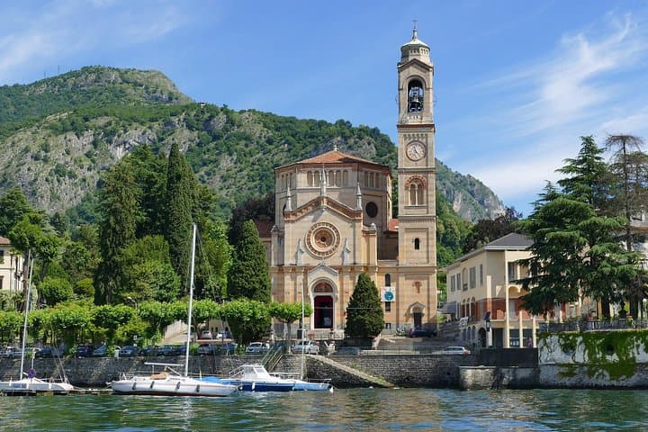 Como: Small-Group 2 Hours Walking Tour — photo 1 of 8
