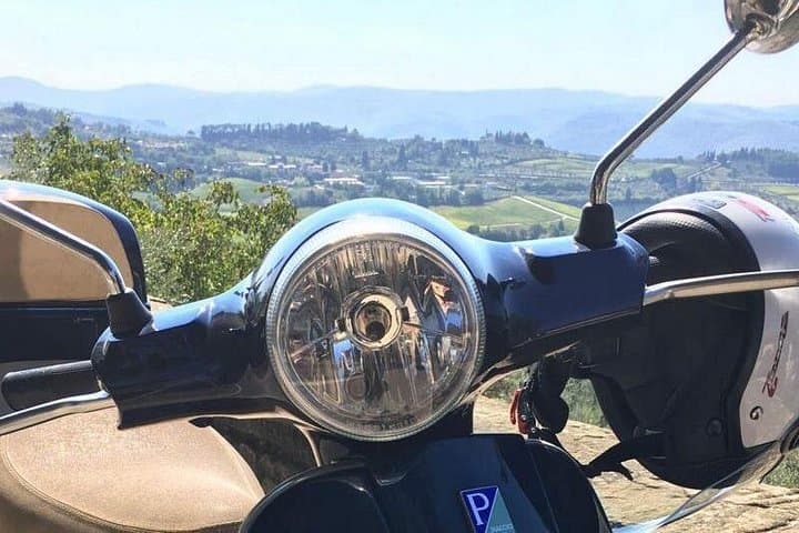 Private Vespa Tour in Chianti — photo 1 of 13
