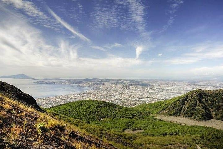 Pompeii, Vesuvius and Sorrento from Naples — photo 1 of 6