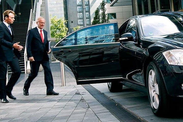 Rome Private Car & Chauffeur for Business, Shopping, Sightseeing — photo 1 of 6