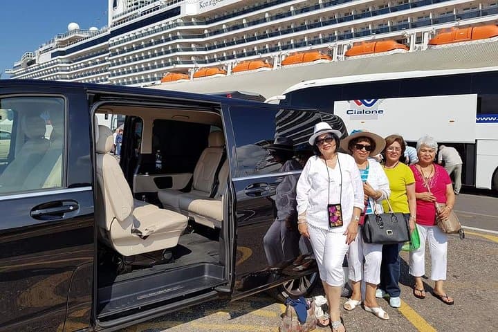 Private Transfer Rome to Civitavecchia Cruise Port: Luxury Car — photo 1 of 9