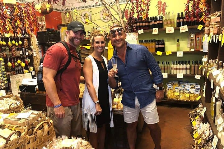 Sorrento Stress-Free Food and Walking Tour with a Local Guide — photo 1 of 12