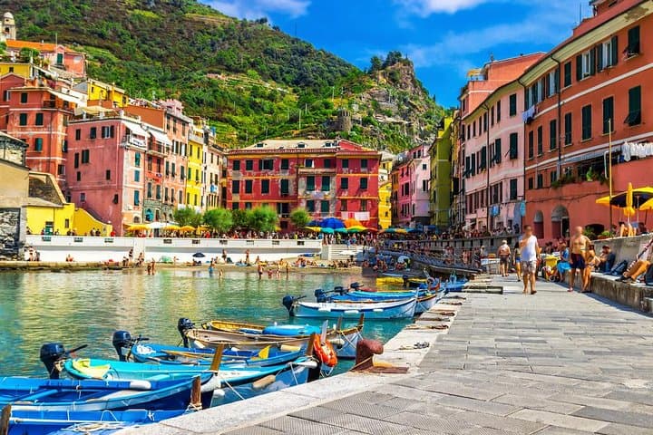 Cinque Terre tour with limoncino tasting from La Spezia Train Station — photo 1 of 13