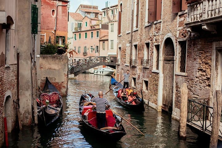 Highlights & Hidden Gems With Locals: Best of Venice Private Tour — photo 1 of 9