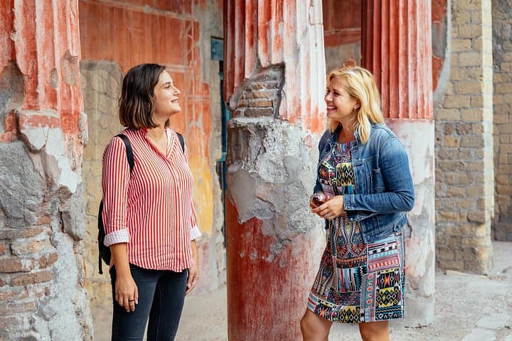 Pompeii PRIVATE TOUR With Locals: Ticket & Guide Included — photo 1 of 6