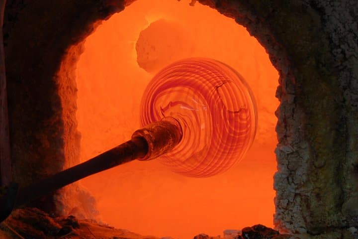 Murano Glass Experience With a Visit to Burano Lace Island — photo 1 of 32