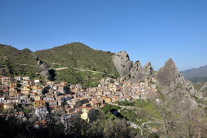 Castelmezzano Private Tour: The heart of the Lucanian Dolomites — photo 1 of 5