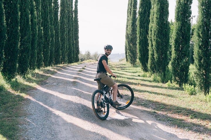 Private E-bike Tour in Chianti from San Gimignano — photo 1 of 15