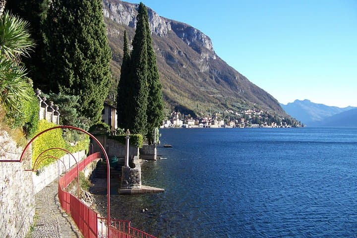Varenna on the Como Lake, the Villa Monastero and the Patriarch's Greenway path — photo 1 of 10