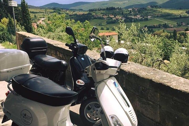 Private Vespa Tour in Chianti from Florence — photo 1 of 14