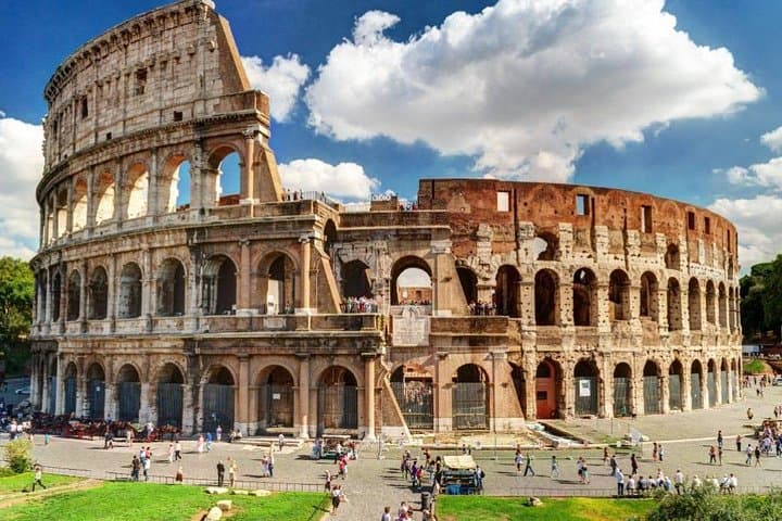 Colosseum guided tour with arena option — photo 1 of 12