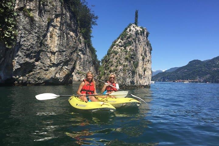 Lake Como Kayak Tour from Bellagio — photo 1 of 12