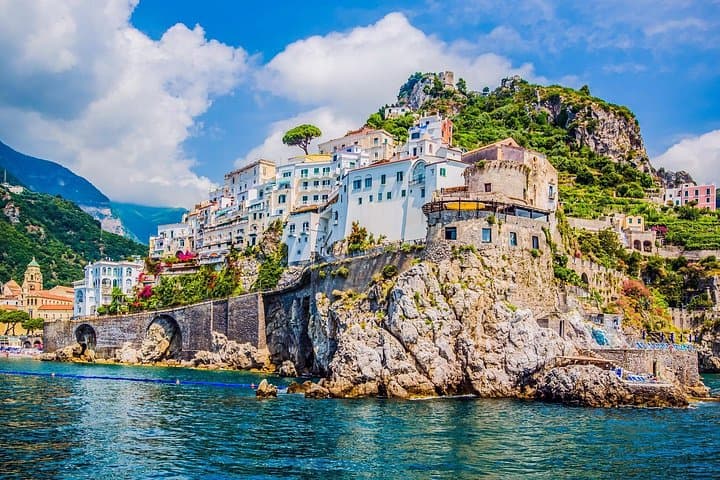 Private Transfer by Car from Sorrento to Amalfi — photo 1 of 5
