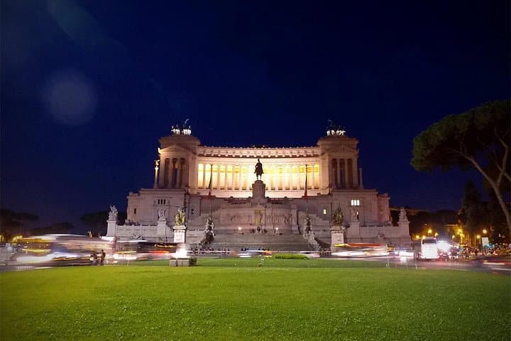 Rome by Night with Driver - Private Tour with Champagne Toast — photo 1 of 5