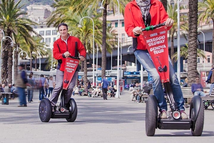 Segway Tour Caruggi - 1 ora — photo 1 of 11