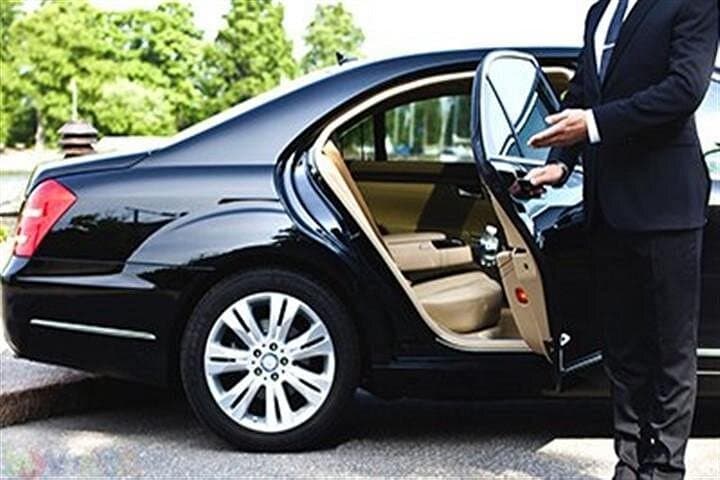 VIP Experience Private Transfer from Fiumicino Airport to Rome — photo 1 of 8