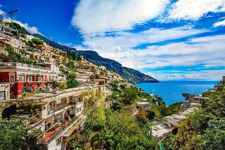 Private Transfer from Rome to Amalfi with 2 hours for sightseeing — photo 1 of 11