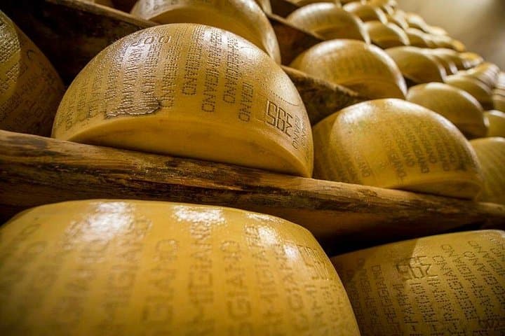 Parmigiano Reggiano Cheese Factory Tour & Tasting Experience — photo 1 of 10
