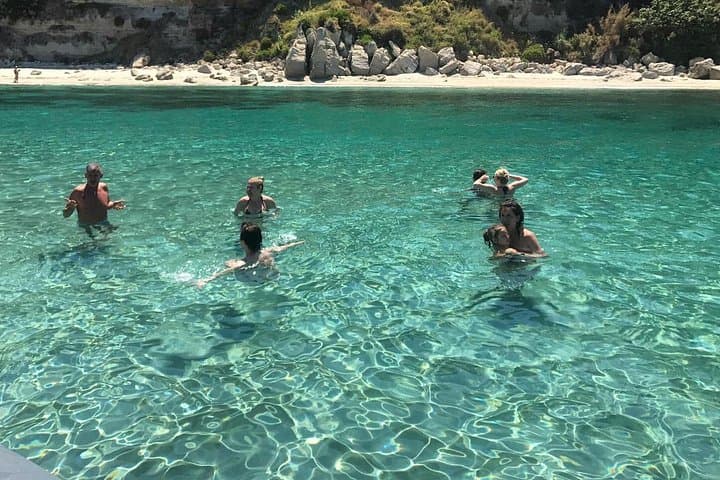 Costa Degli Dei Tour from Tropea to Capo Vaticano with aperitif — photo 1 of 29