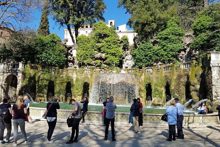 Tivoli Villas Full Day Trip From Rome with Lunch — photo 1 of 21