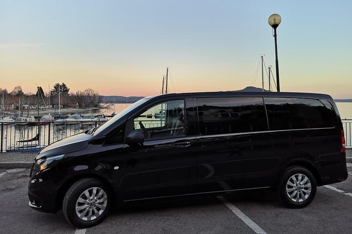 Private transfer from Stresa or Baveno to Milan city — photo 1 of 3