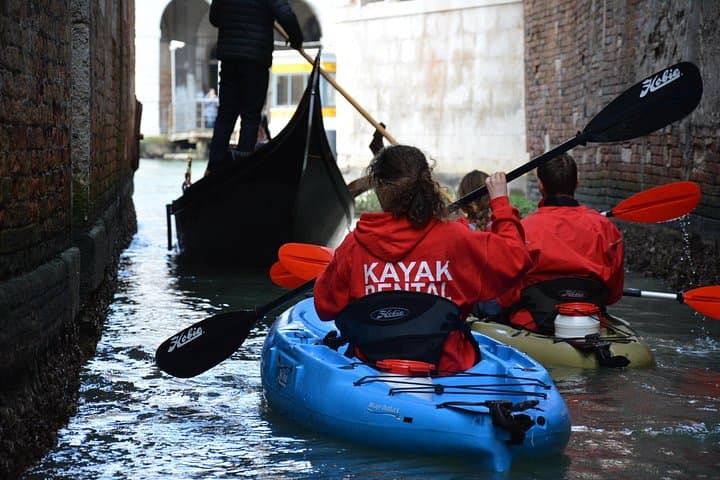 Venice: 60' Quick Kayak Tour with guide — photo 1 of 8