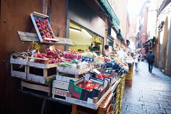Private market tour, lunch or dinner and cooking demo in Ragusa — photo 1 of 2