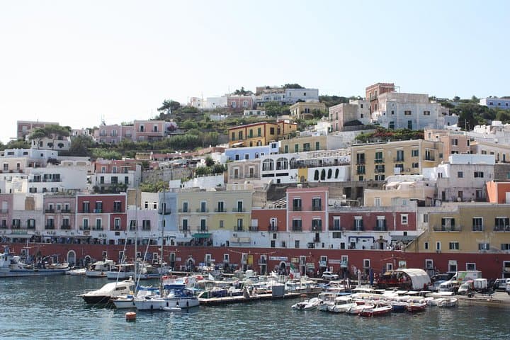 Full day boat excursion of Ponza & Palmarola from Rome — photo 1 of 7