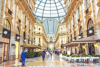 Highlights of Milan Private Guided Tour with Duomo Cathedral